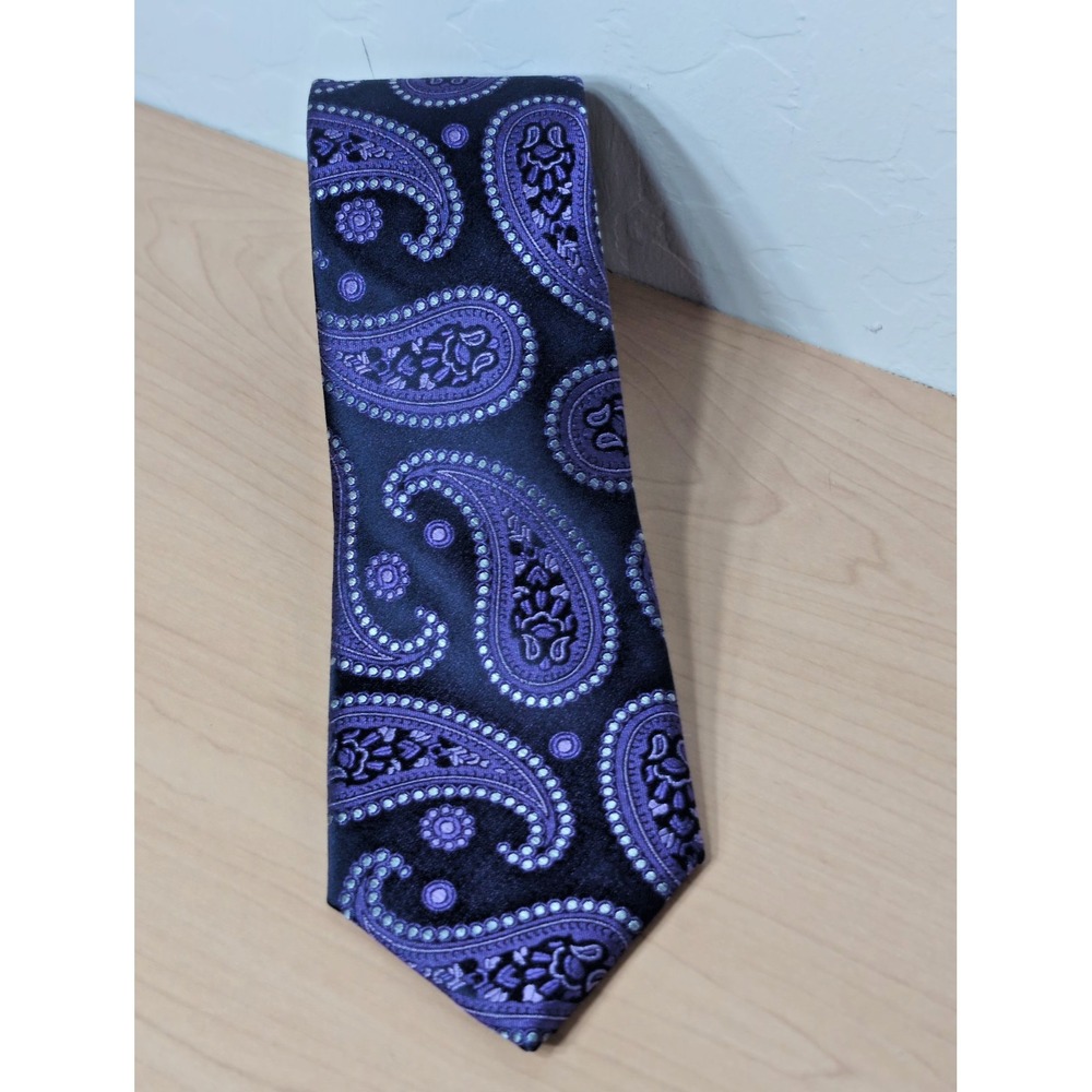 Ted Baker London Silk Tie Purple Paisley Turquoise Polka Dot Lining 3" x 58"